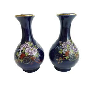 Vintage Pair of Small Kutani Cobalt Blue Porcelain Bud Vases